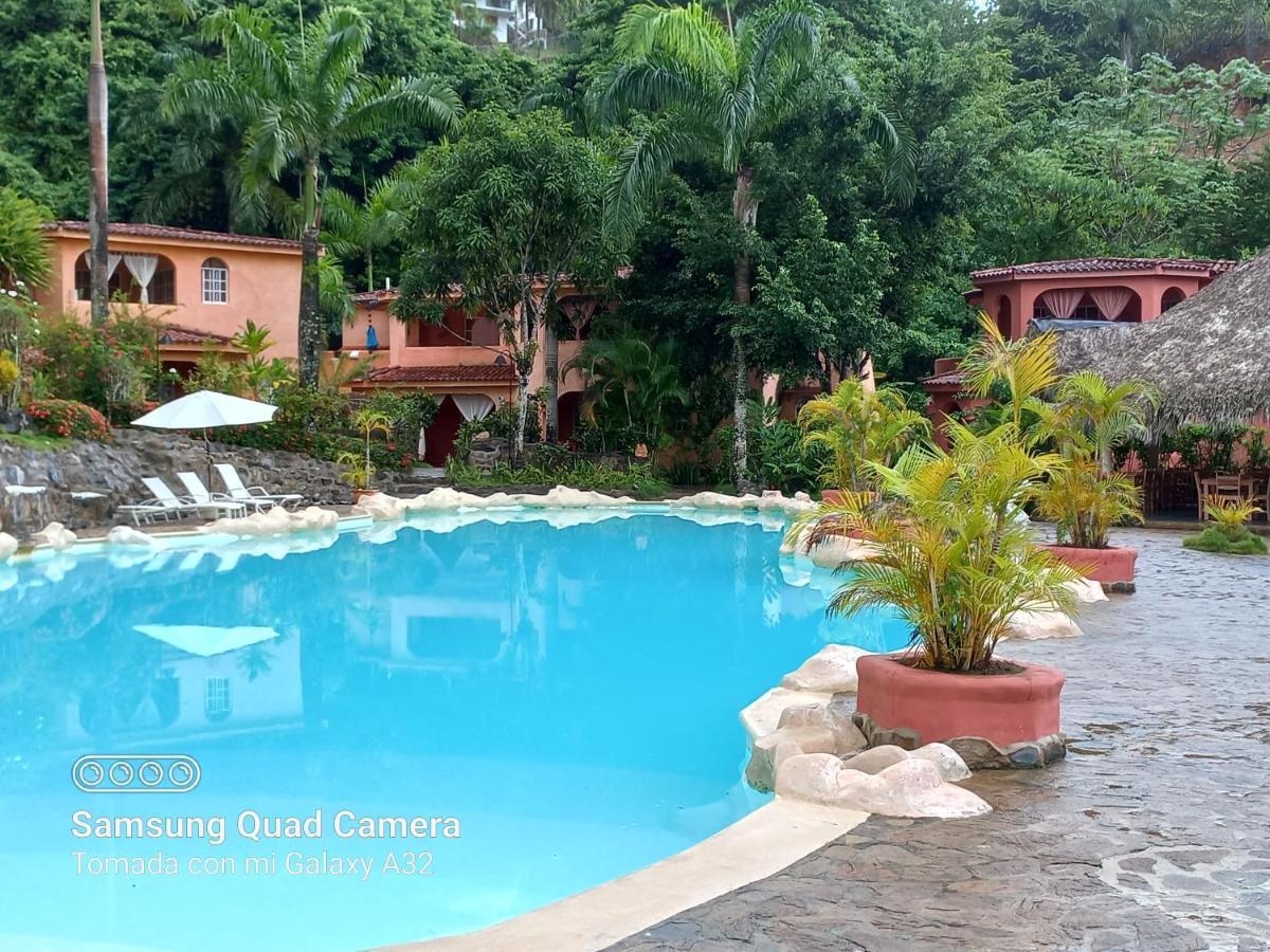 Hotel - Residencial Madrugada لاس تاريناس المظهر الخارجي الصورة