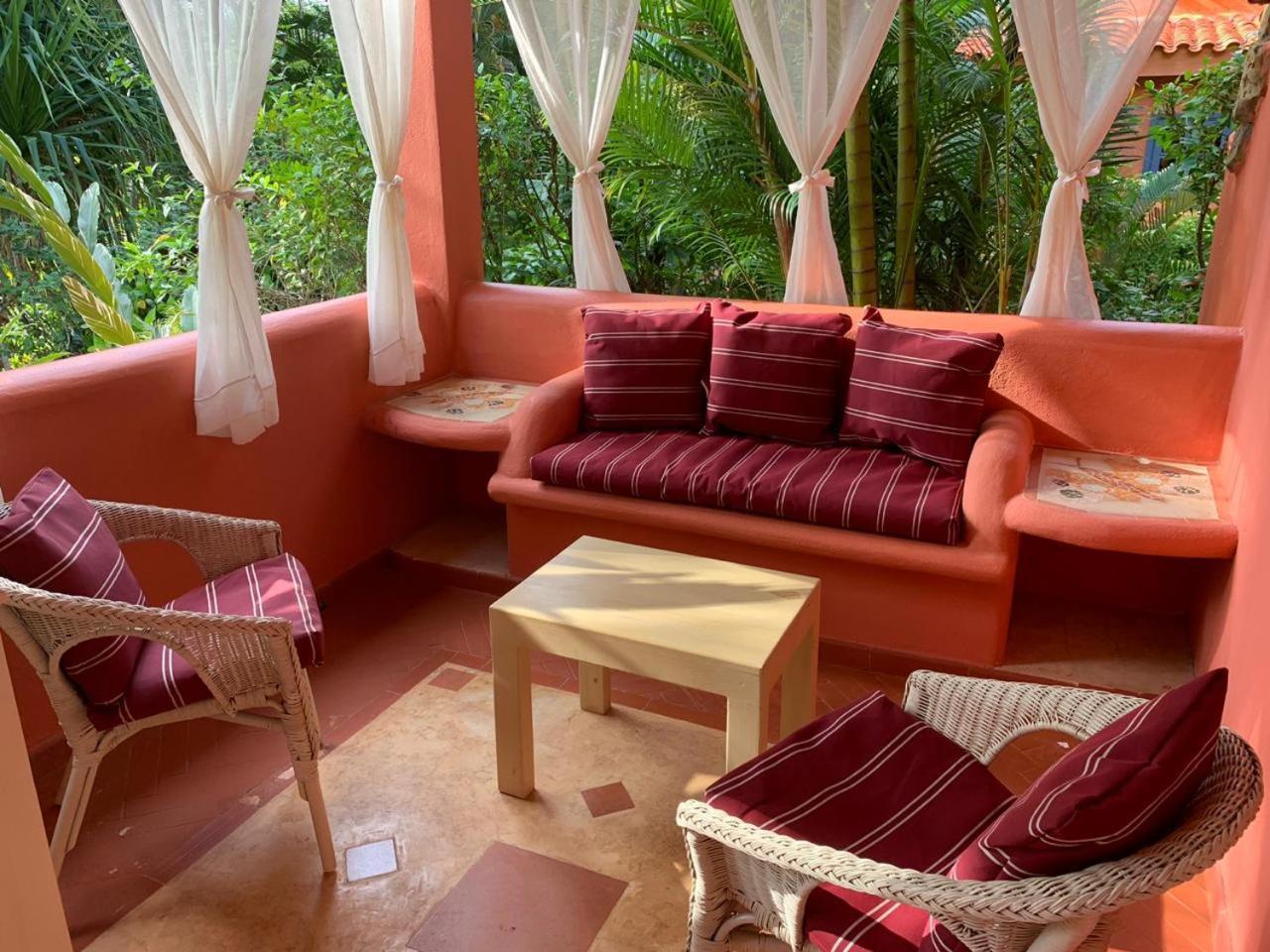 Hotel - Residencial Madrugada لاس تاريناس المظهر الخارجي الصورة
